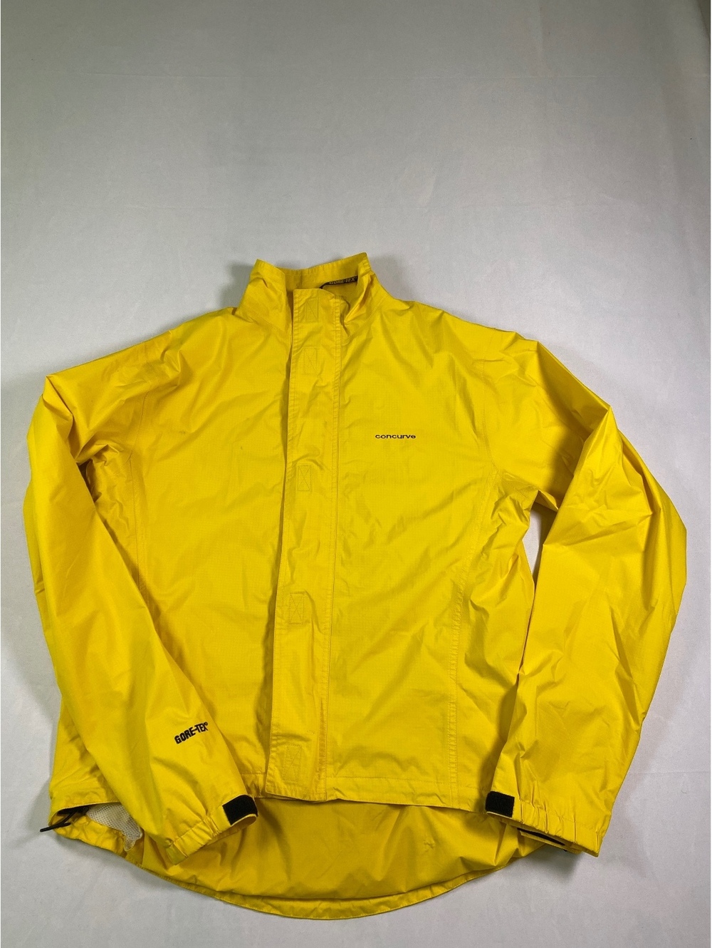 Concurve GORE-TEX Cycling Men’s Size L